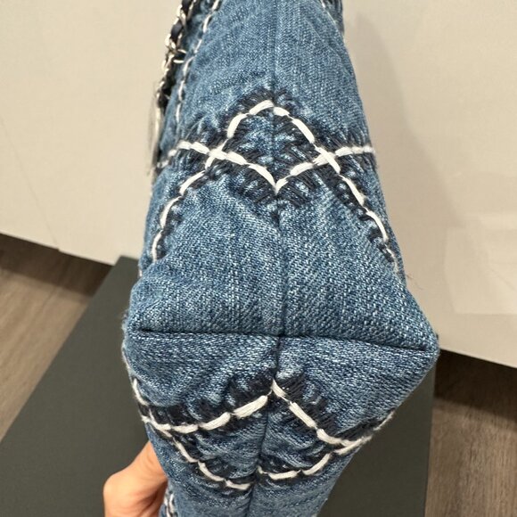 Chanel 22 MINI HANDBAG Quilted BLUE DENIM CROSSBODY HOBO BAG SHW - Picture 9 of 16